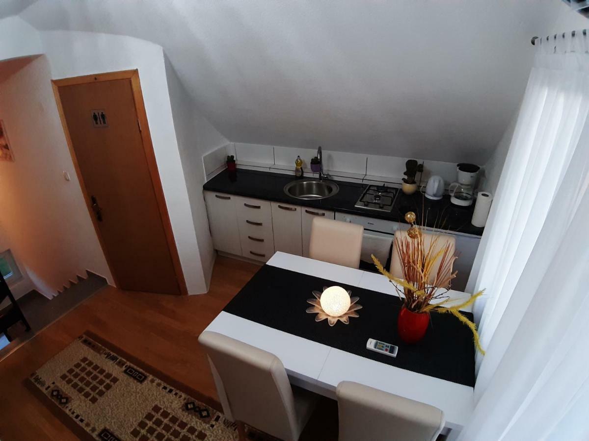 Appartement House Jelena&Marija à Rakovica Extérieur photo