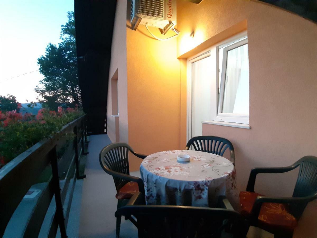 Appartement House Jelena&Marija à Rakovica Extérieur photo